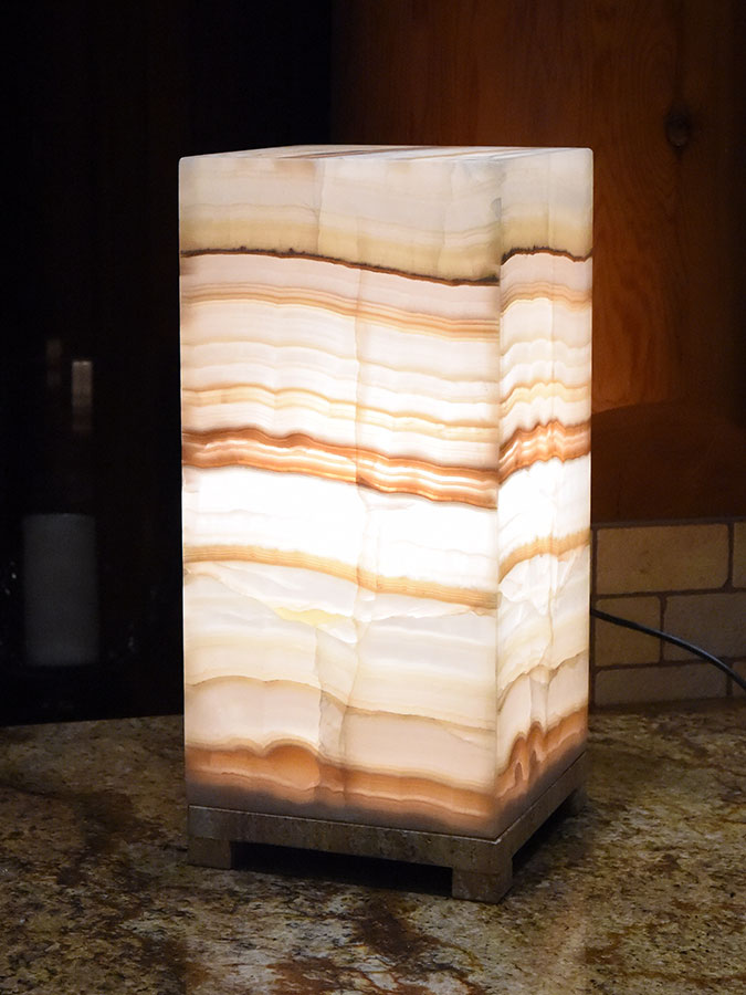Gallery of Onyx Stone Lamp Variations and Colors